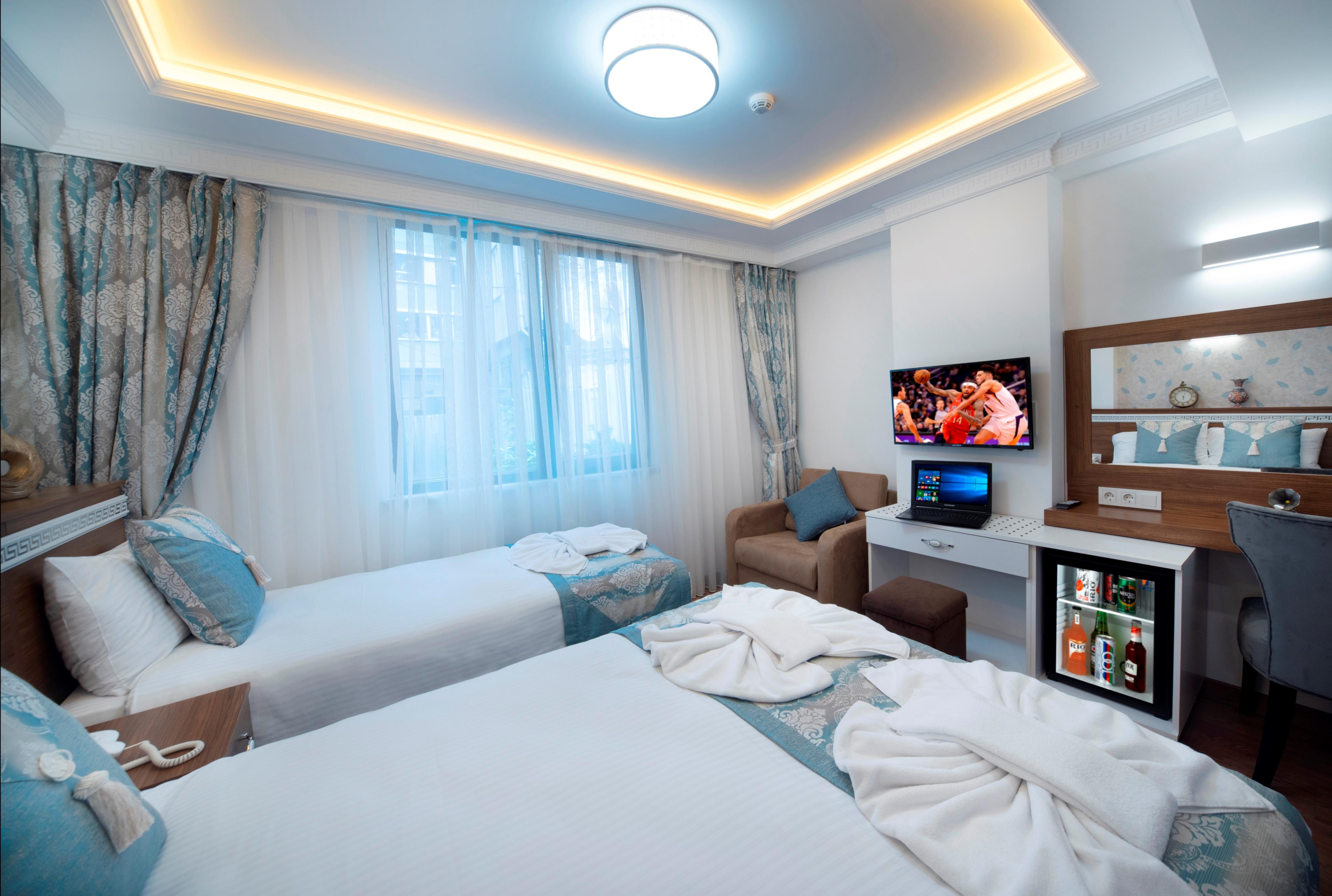 Lika Hotel Istanbul Exterior photo